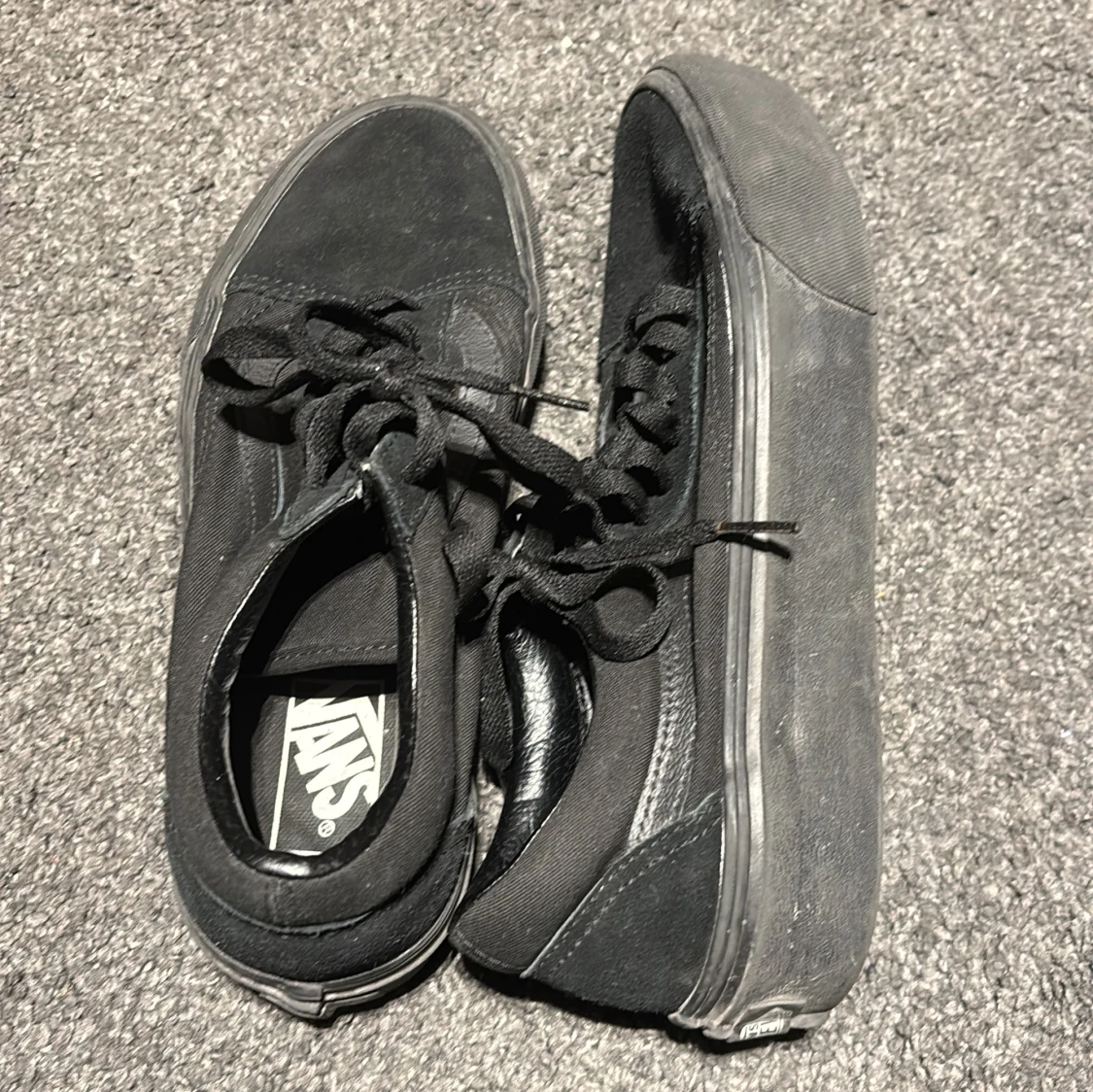 Svarta sneakers från Vans - 90
