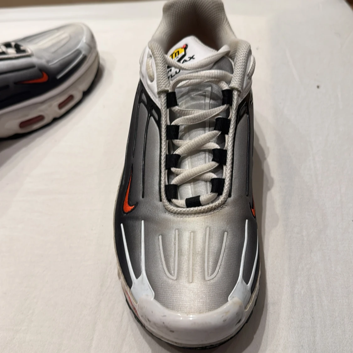 Nike Air Max sneakers i silver och svart - 91