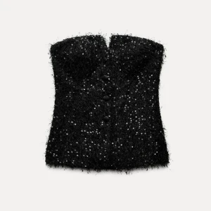 Zara topp - Helt ny med prislapp kvar, orkar inte returnera därav lägger jag ut den här, säljer då den inte riktigt passa mig🩷