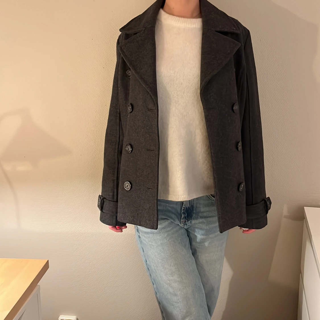 Mörkgrå kappa från Cue - 1