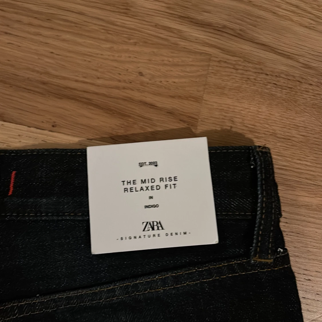 Mörkblå jeans från Zara - 91