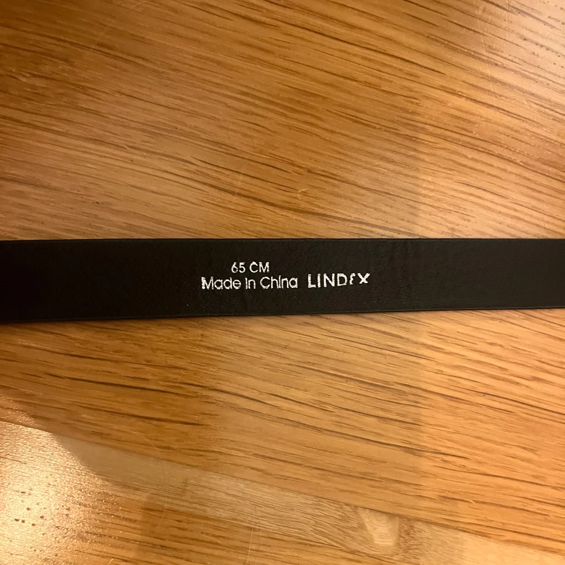 Svart bälte från Lindex - 75