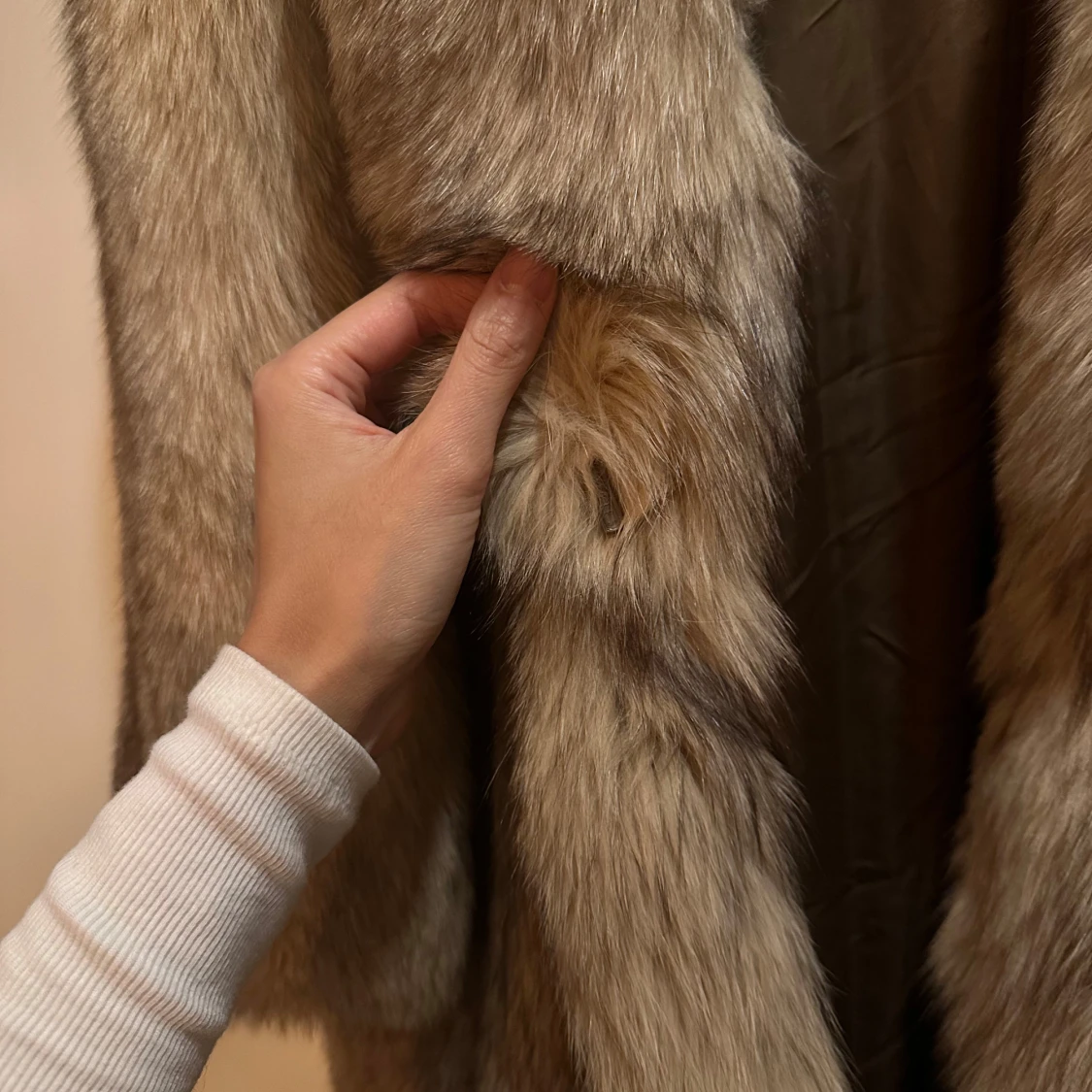 Beige pälsjacka - 93