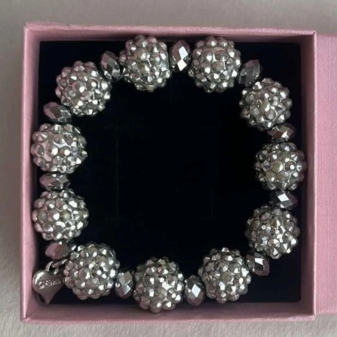 Glittrigt armband - 92