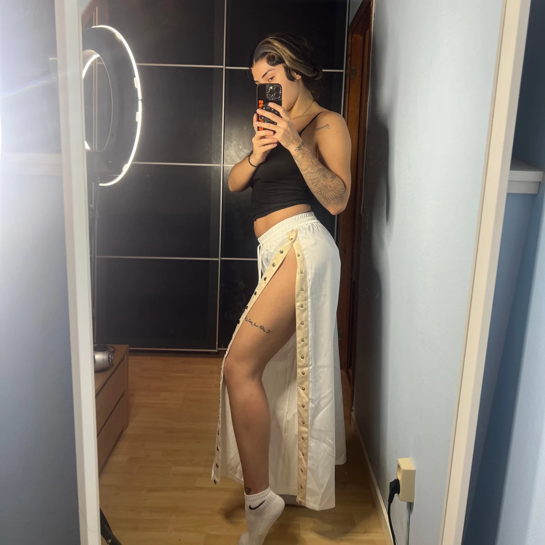 Vita byxor med knappar - 90