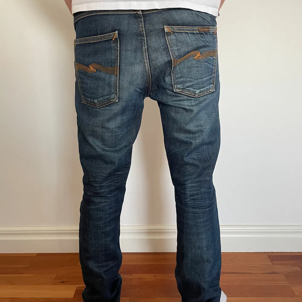 Nudie jeans i as najs färg | bra skick | storlek W30 L32 | skriv privat för mer information.. Jeans & Byxor.