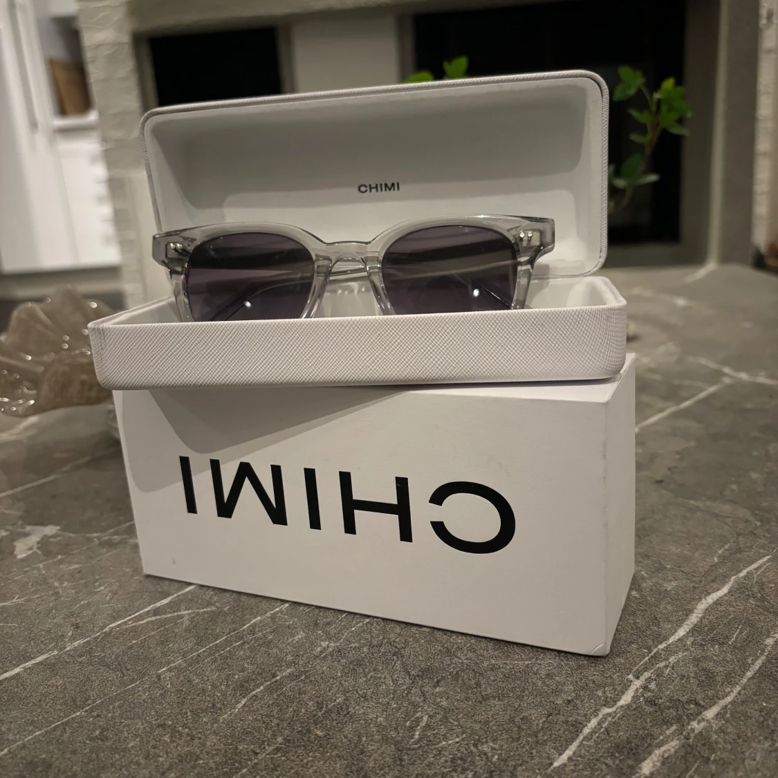 Transparenta solglasögon från Chimi - 2