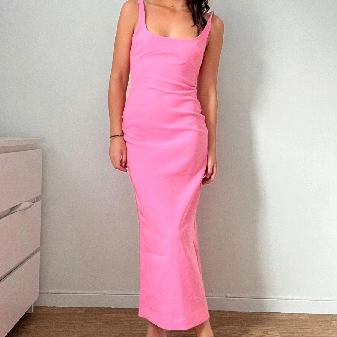 Rosa långklänning med slits