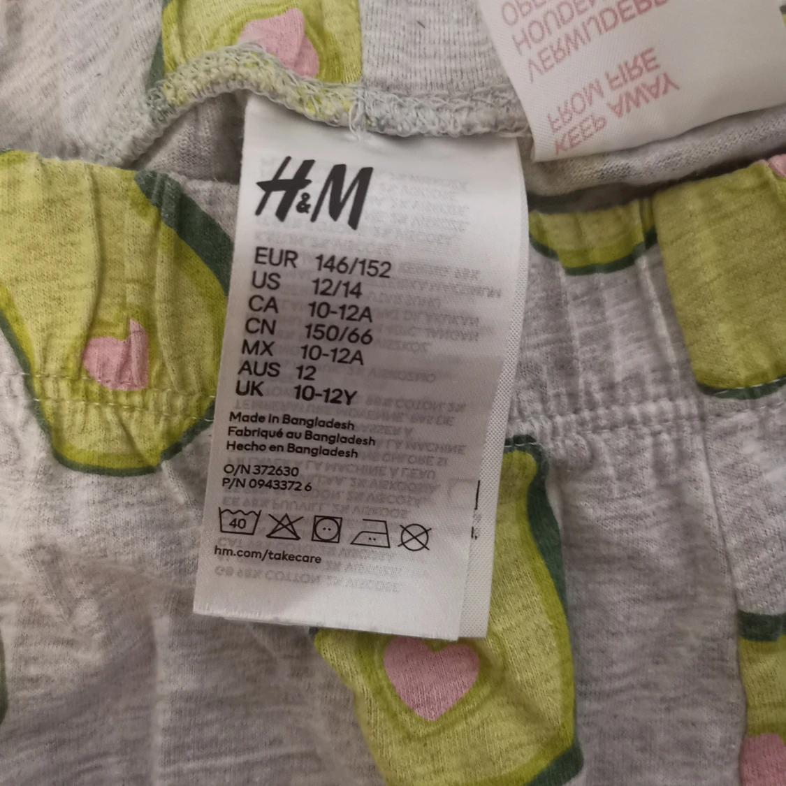 Pyjamas stl 146/152   20 kr - 90