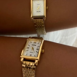 Mockberg klocka - En intressekoll på denna mockberg liknande klockan som jag fick i födelsedagspresent, men inte används! TRYCK INTE PÅ KÖP NU 