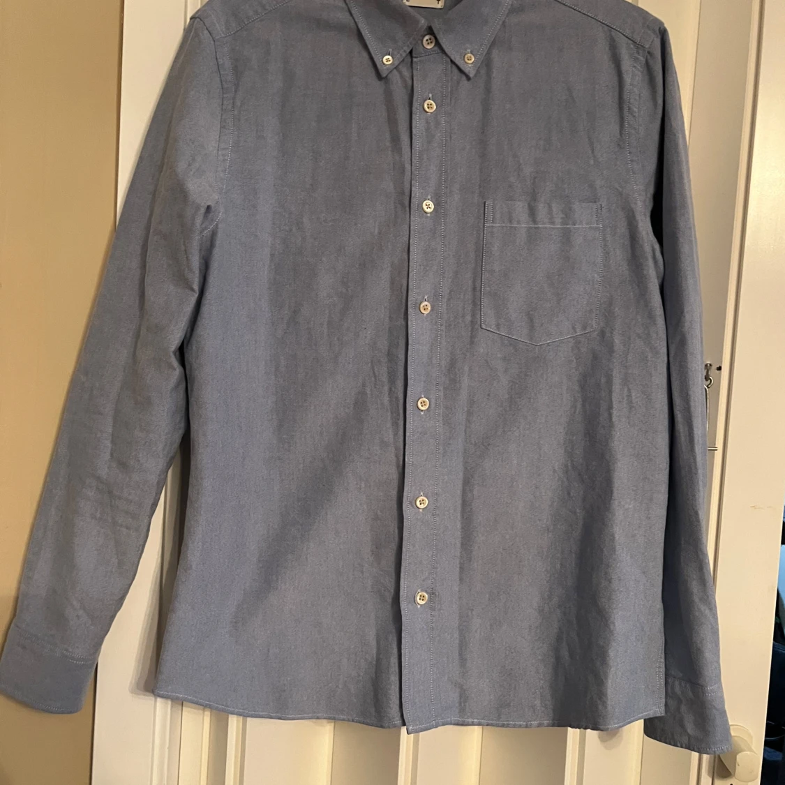 Blå Oxford-skjorta från Asket