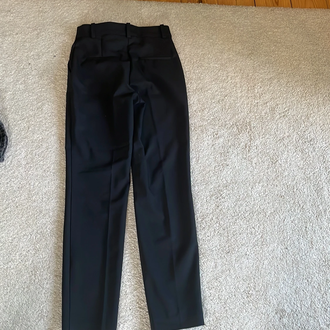 Svarta kostymbyxor - 1