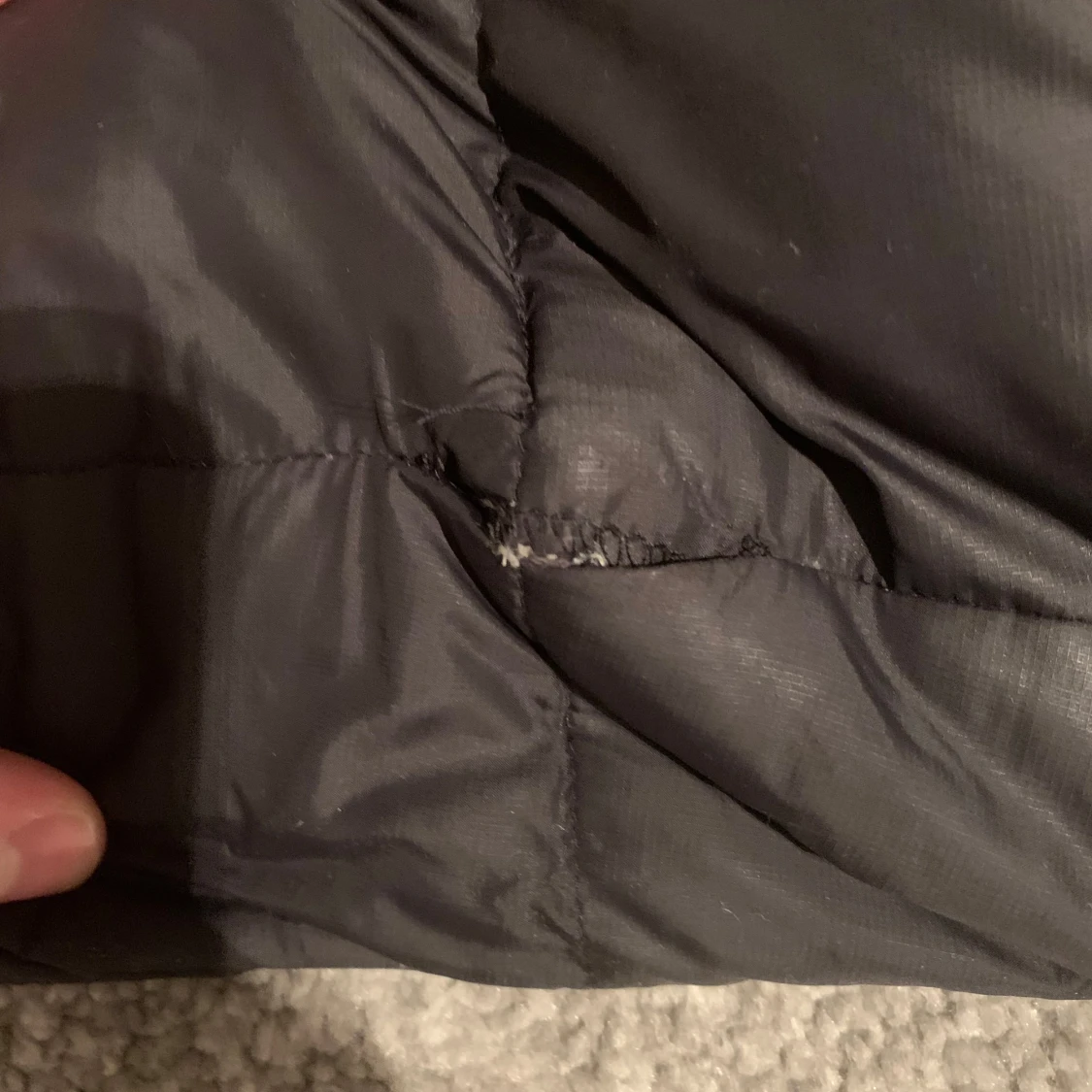 Svart dunjacka från Sail racing  - 91