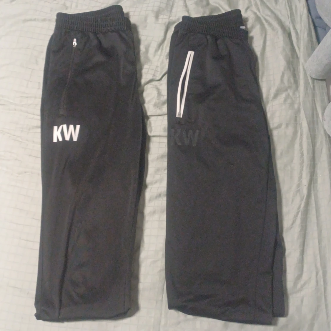 Svarta tränings byxor - 90
