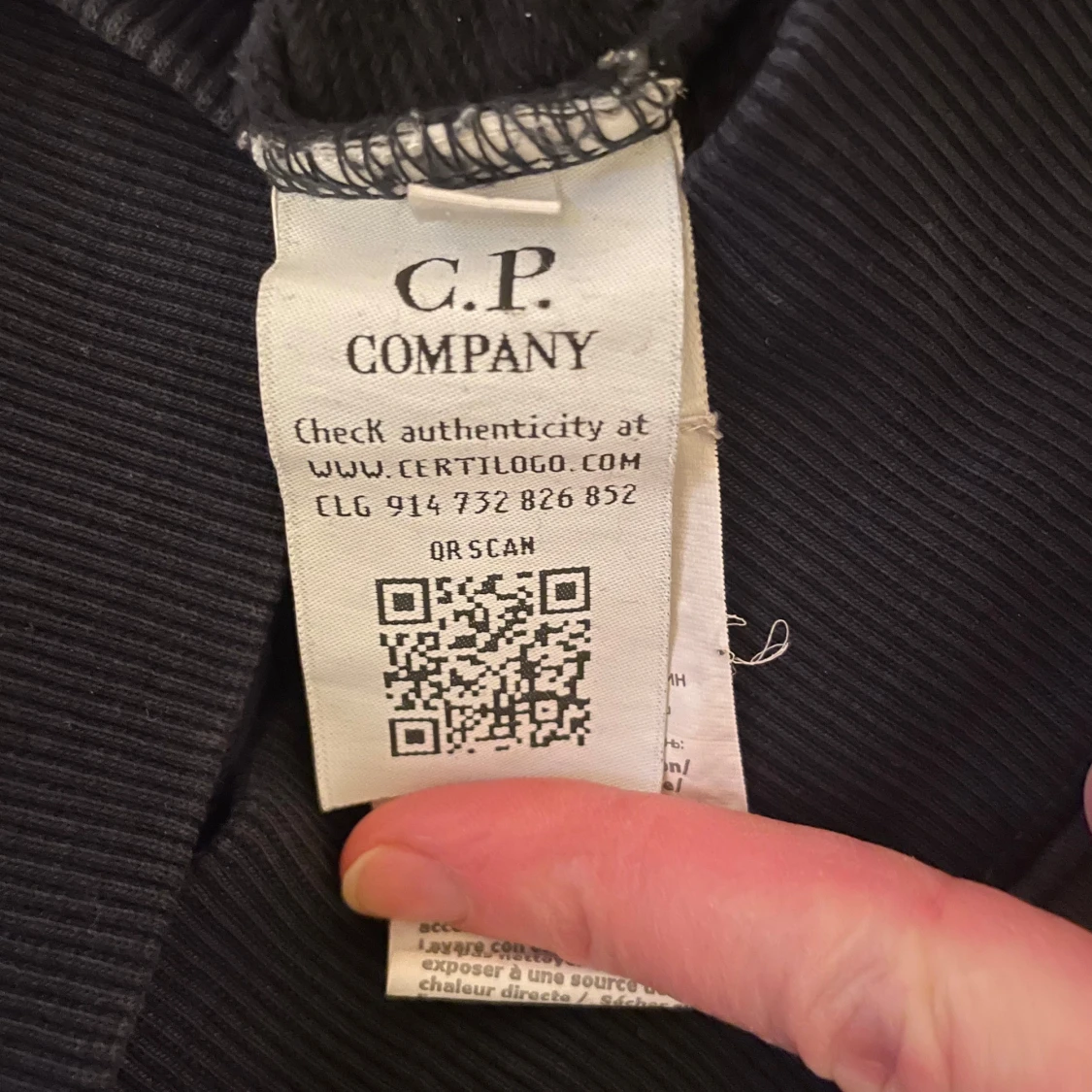  C.P. Company tröja svart - 93