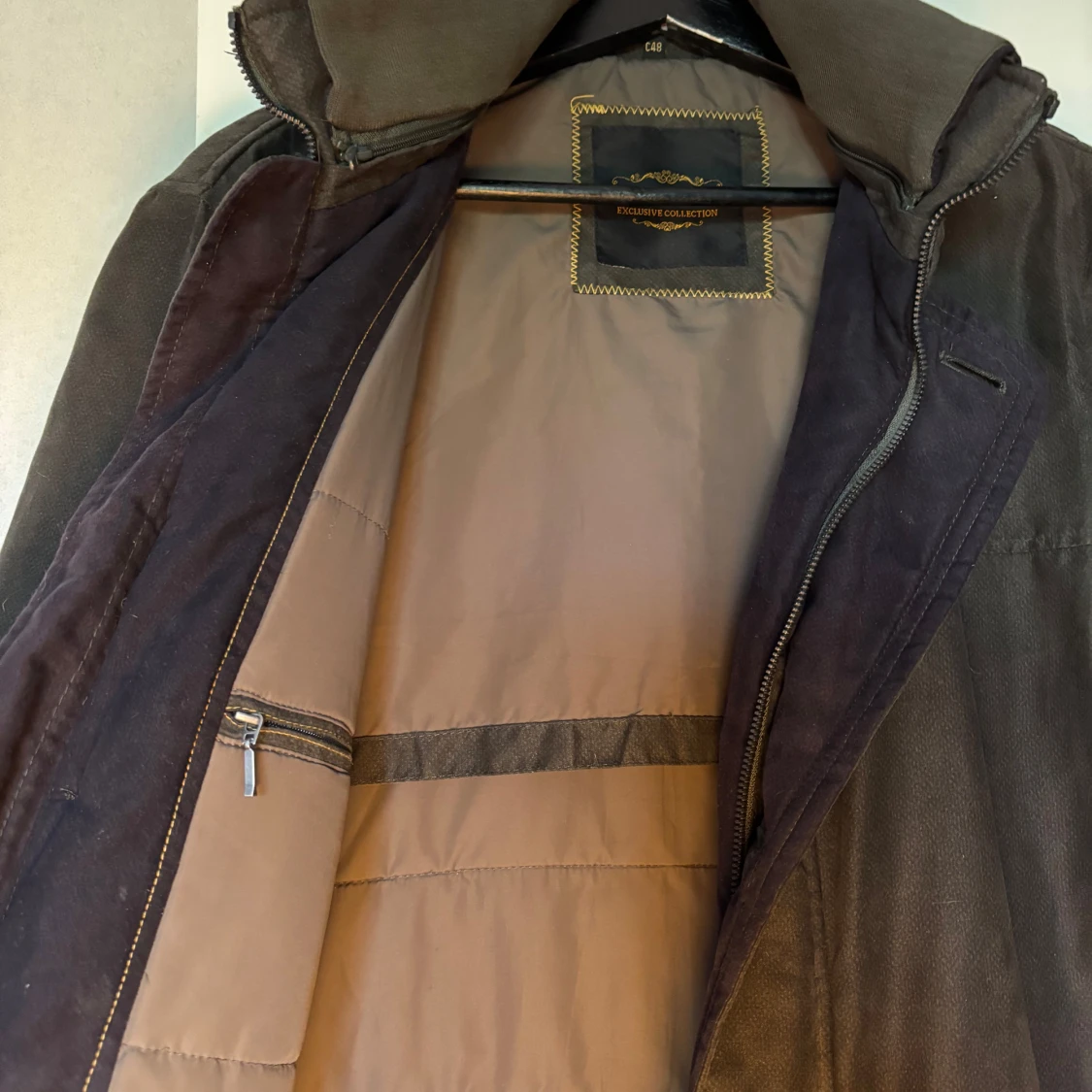 Erla of Sweden Jacka  - 91