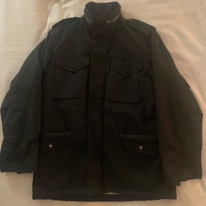 Vintage army jacka - Vintage West Point army jacka som e fodrad! Inga tecken på användning riktigt. Pris kan diskuteras!