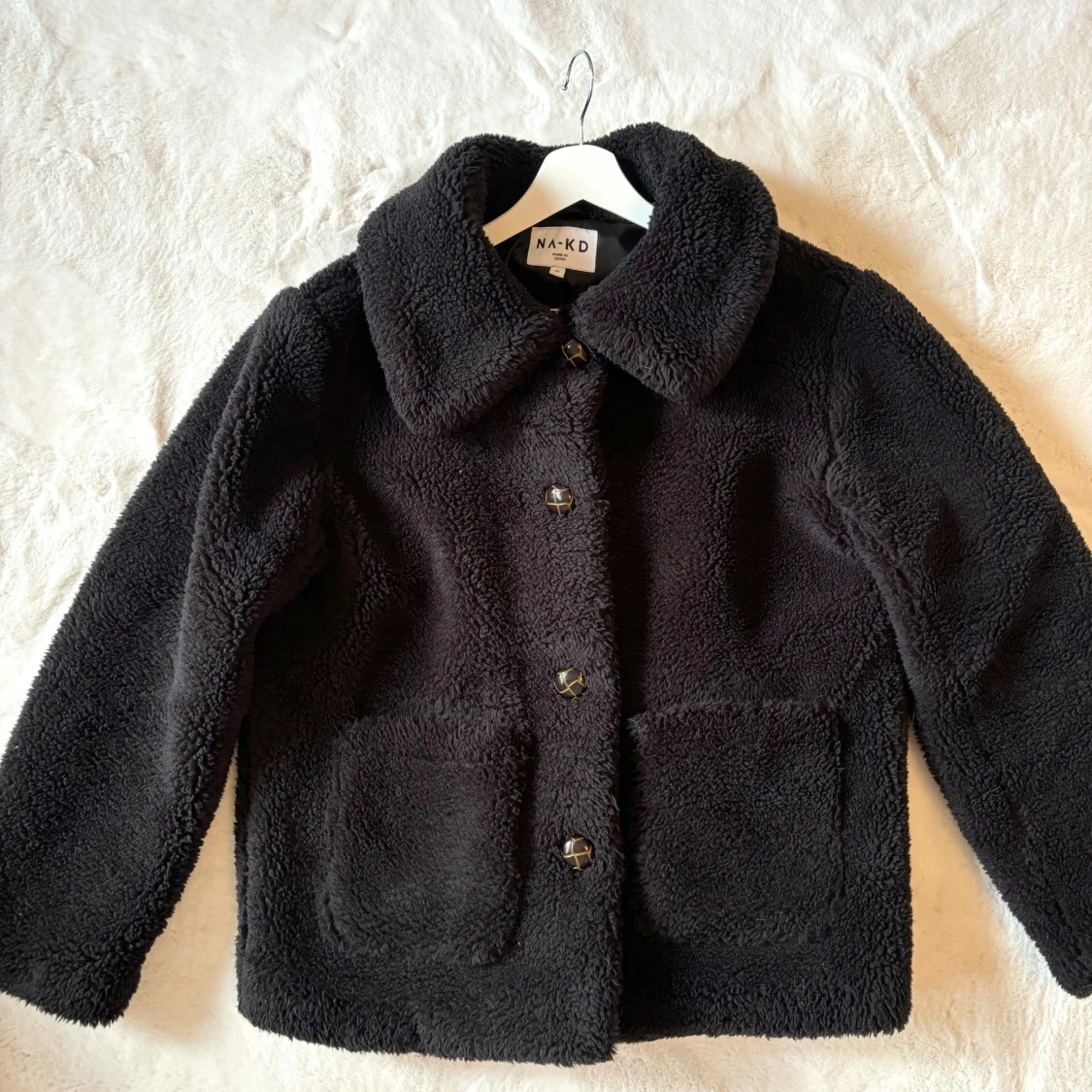 Svart teddyjacka från NA-KD - 90