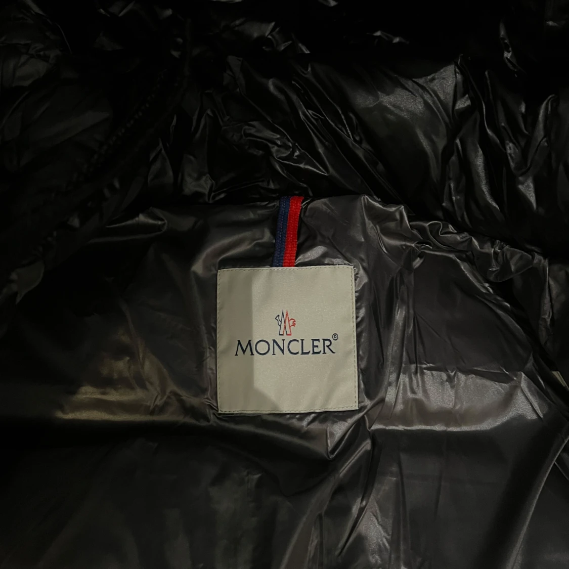 Svart dunjacka från Moncler - 91