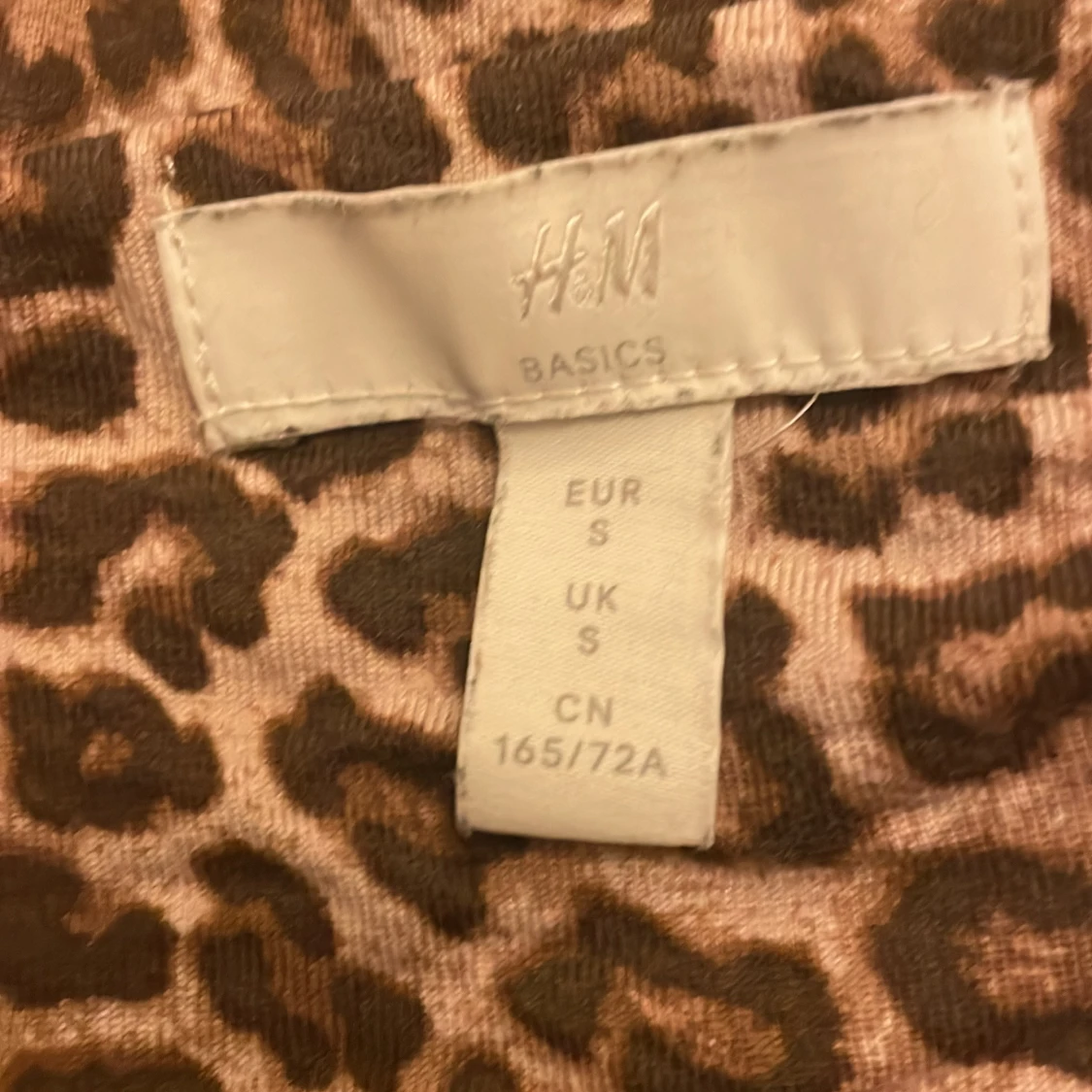 Leopardmönstrad jumpsuit från H&M - 91