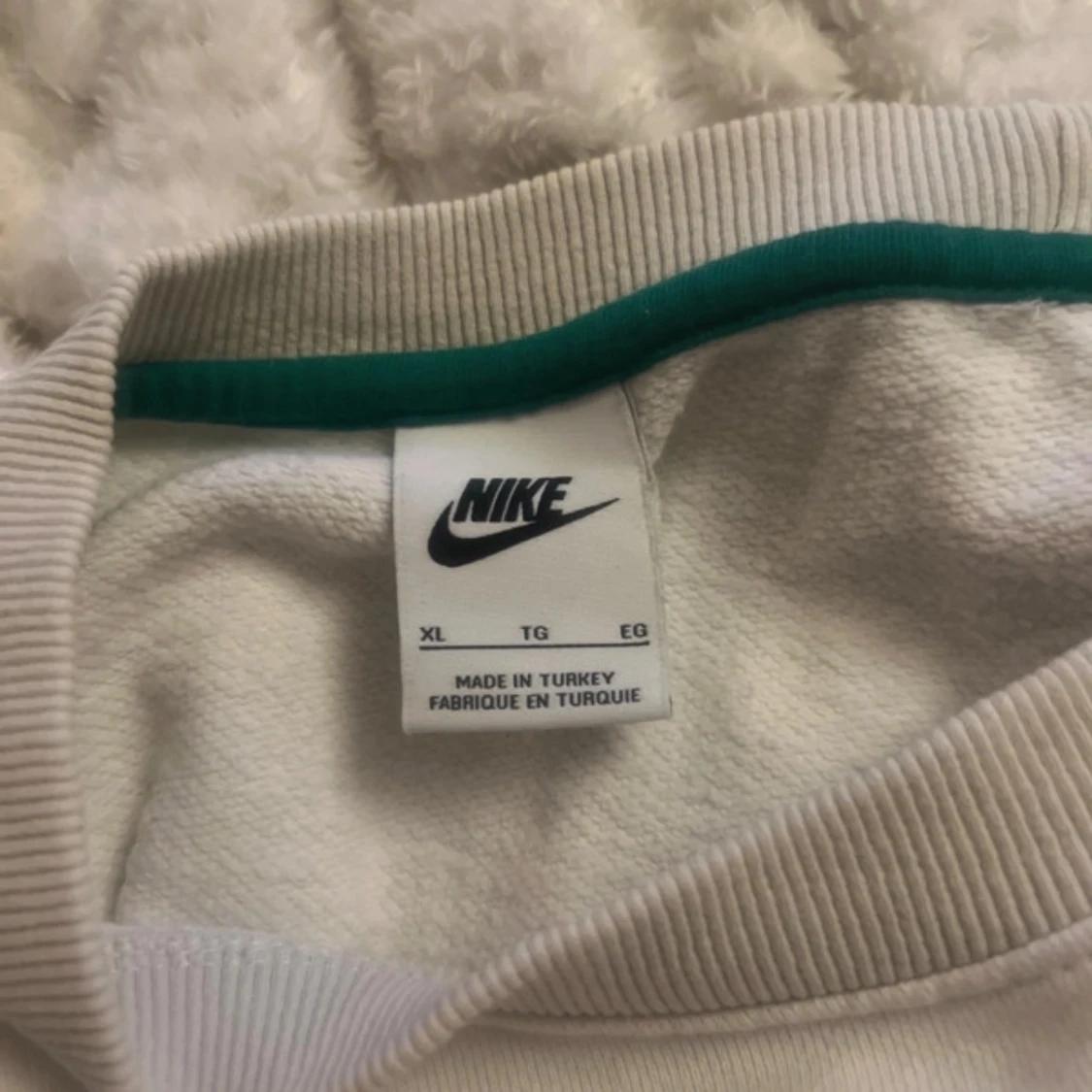 Vit sweatshirt från Nike - 91