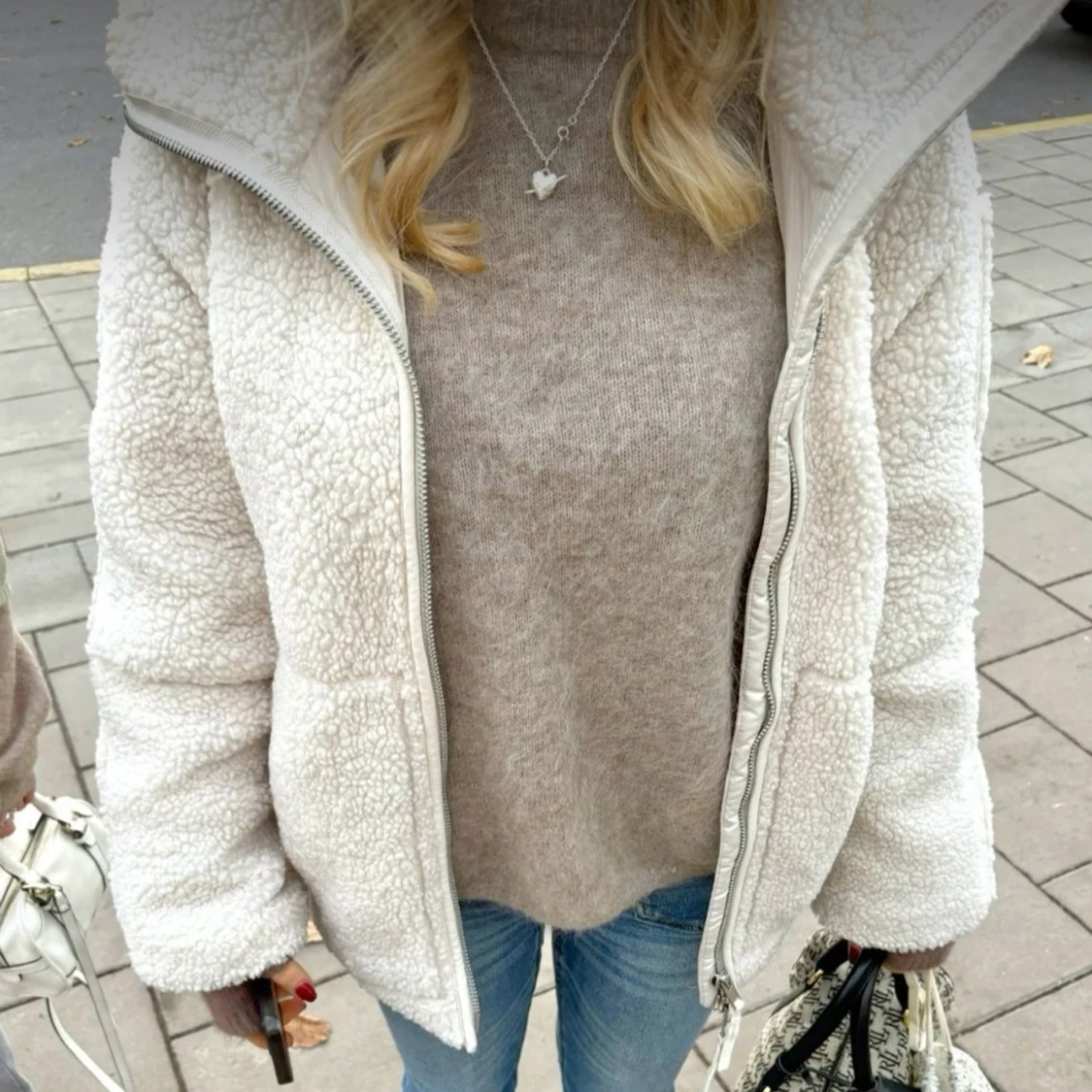 Brun teddyjacka med dragkedja - 90