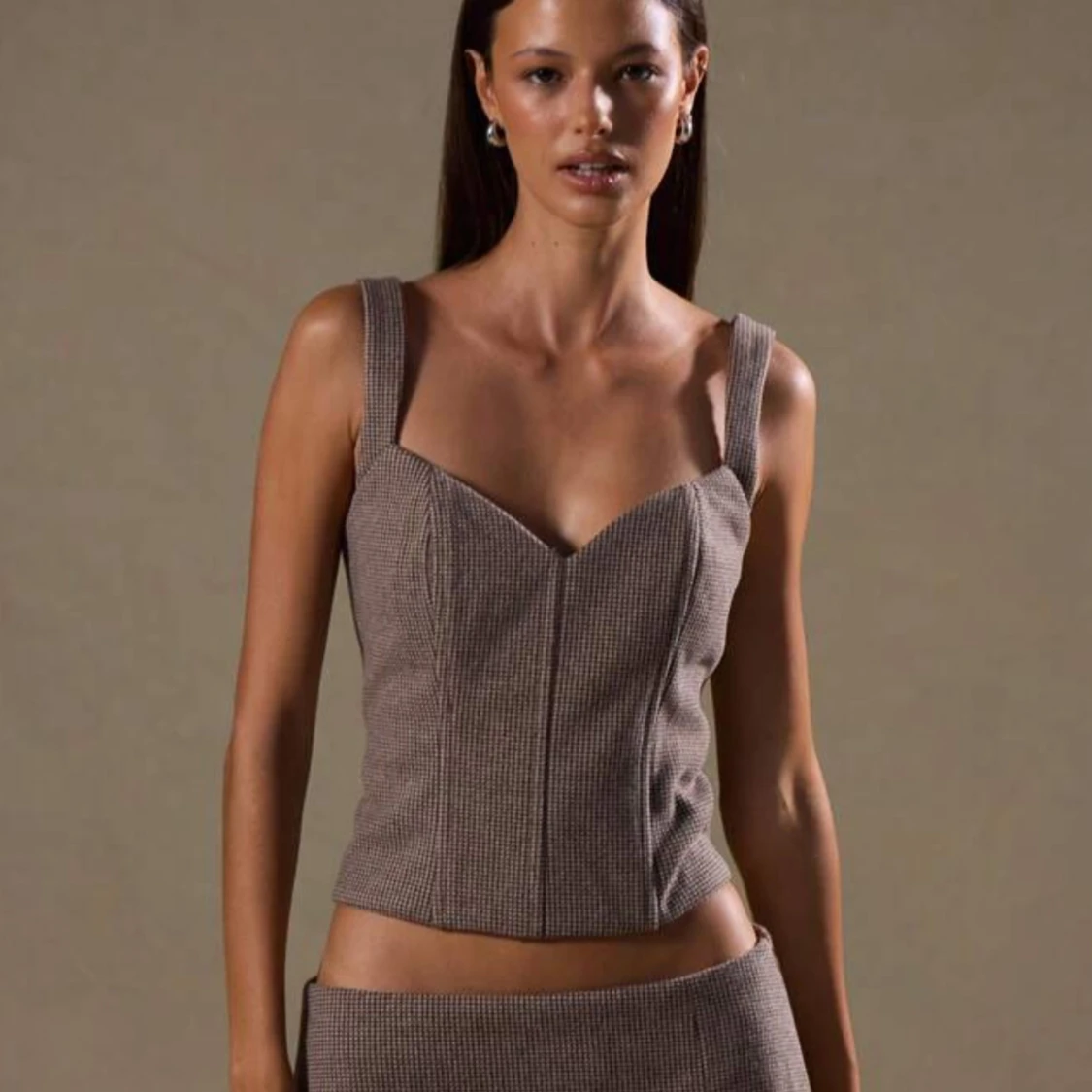 TvĂ„ delat set đ