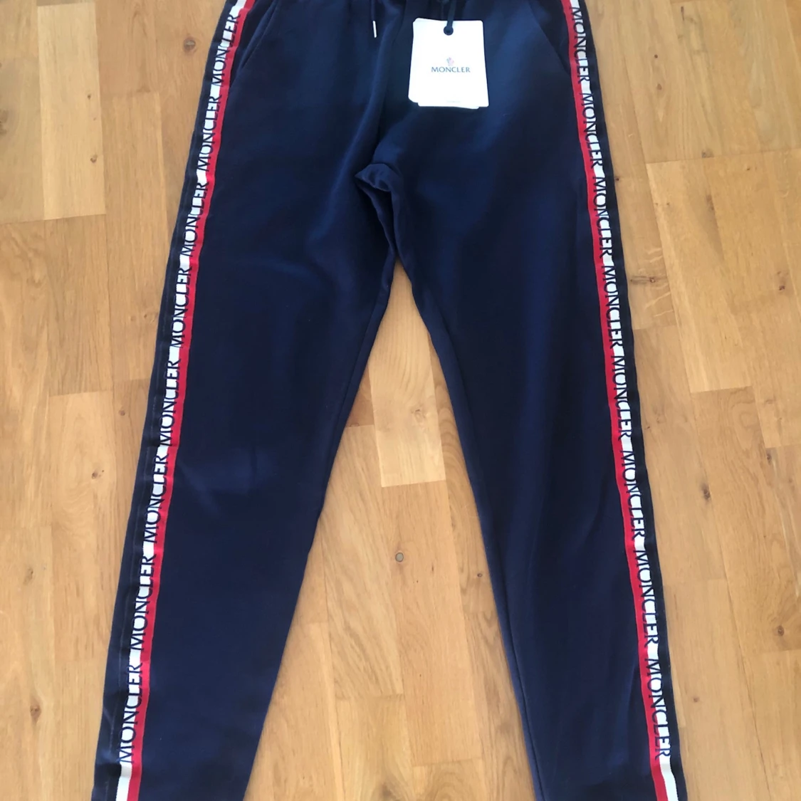 Moncler Sweatpants - Small - 90