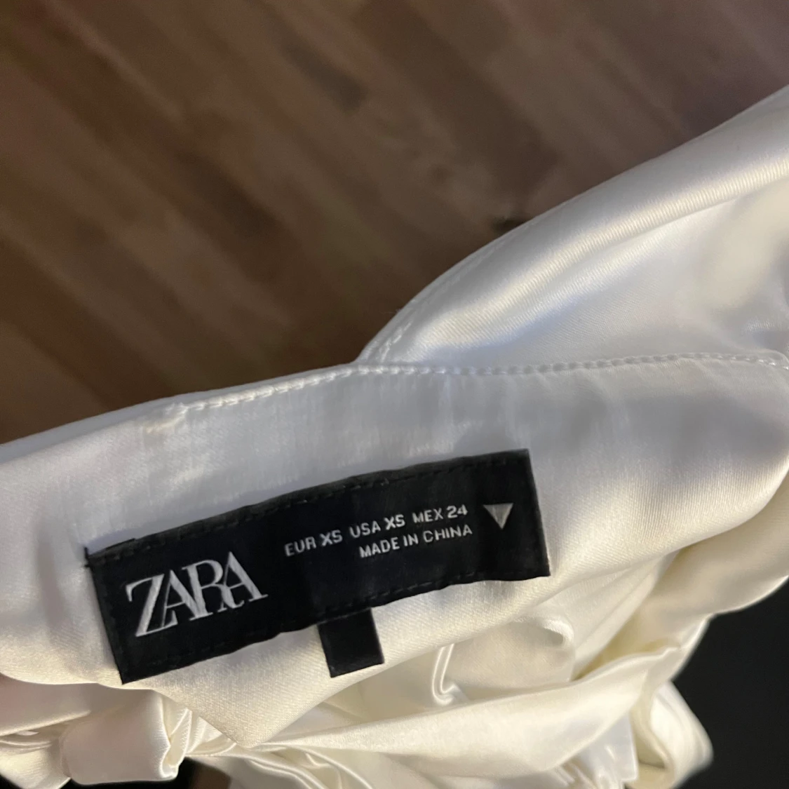 Zara topp - 91