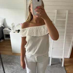Blus - Blus som man kan ha på tre olika sätt💕passar Xs-S