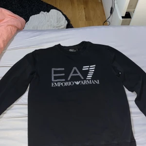 EA7 tröja  - EA7 tröja nyskick 