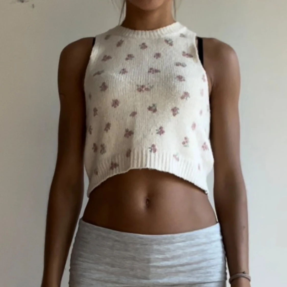 Stickad söt topp - 90