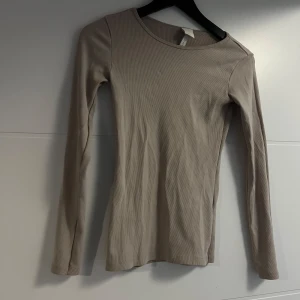 Tröja basic - Bra skick