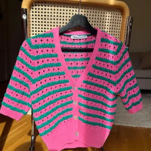 Färgglad topp - Virkad topp i härliga färger.