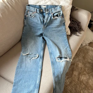 Jeans  - Aldriga använda 