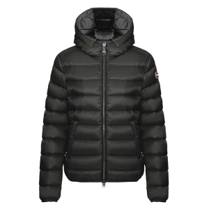 Colmar jacka - Colmar jacka i modellen ” down jacket”. Är för stor för mig, därför jag säljer.  Väldigt bra skicka inga defekter köpt för 5000