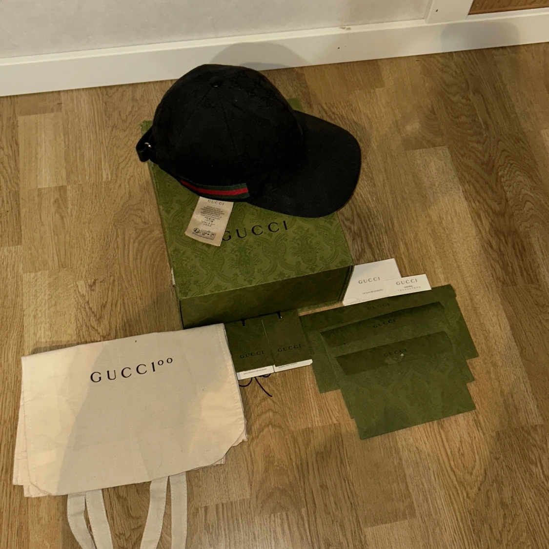 gucci keps Äkta 🔥köpt på gucci värde 4000 - 90