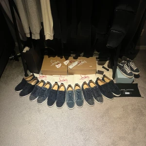 Finns i lager - Skriv dm om något ser intressant ut.