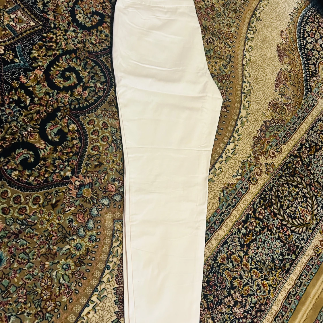 Vita byxor från Alfani - 90