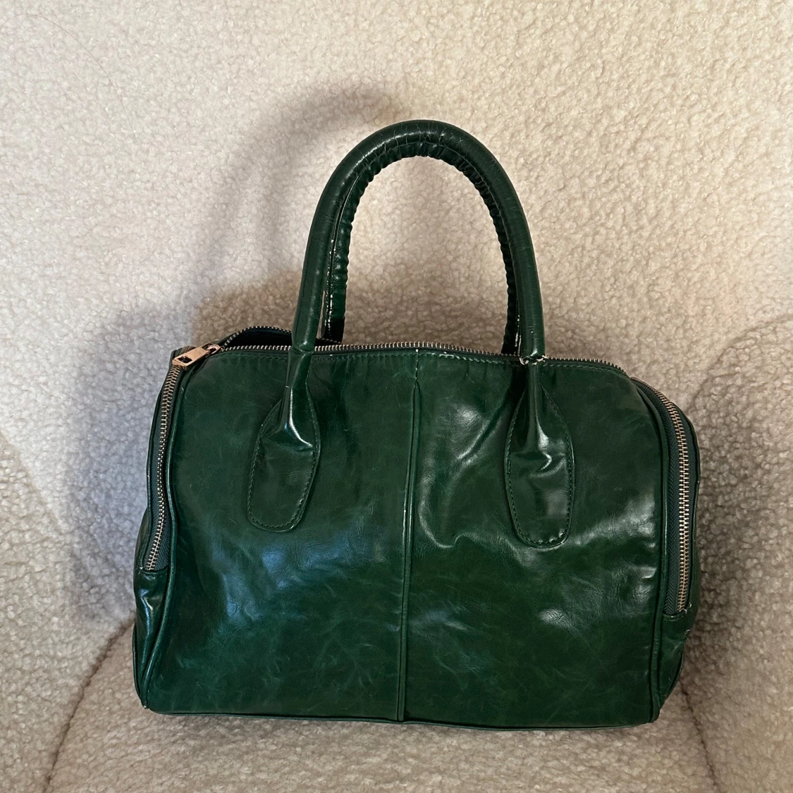 Grön vintage läderhandväska