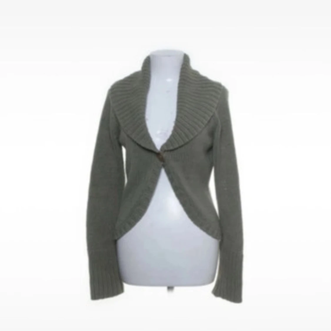 Olivgrön kofta med krage