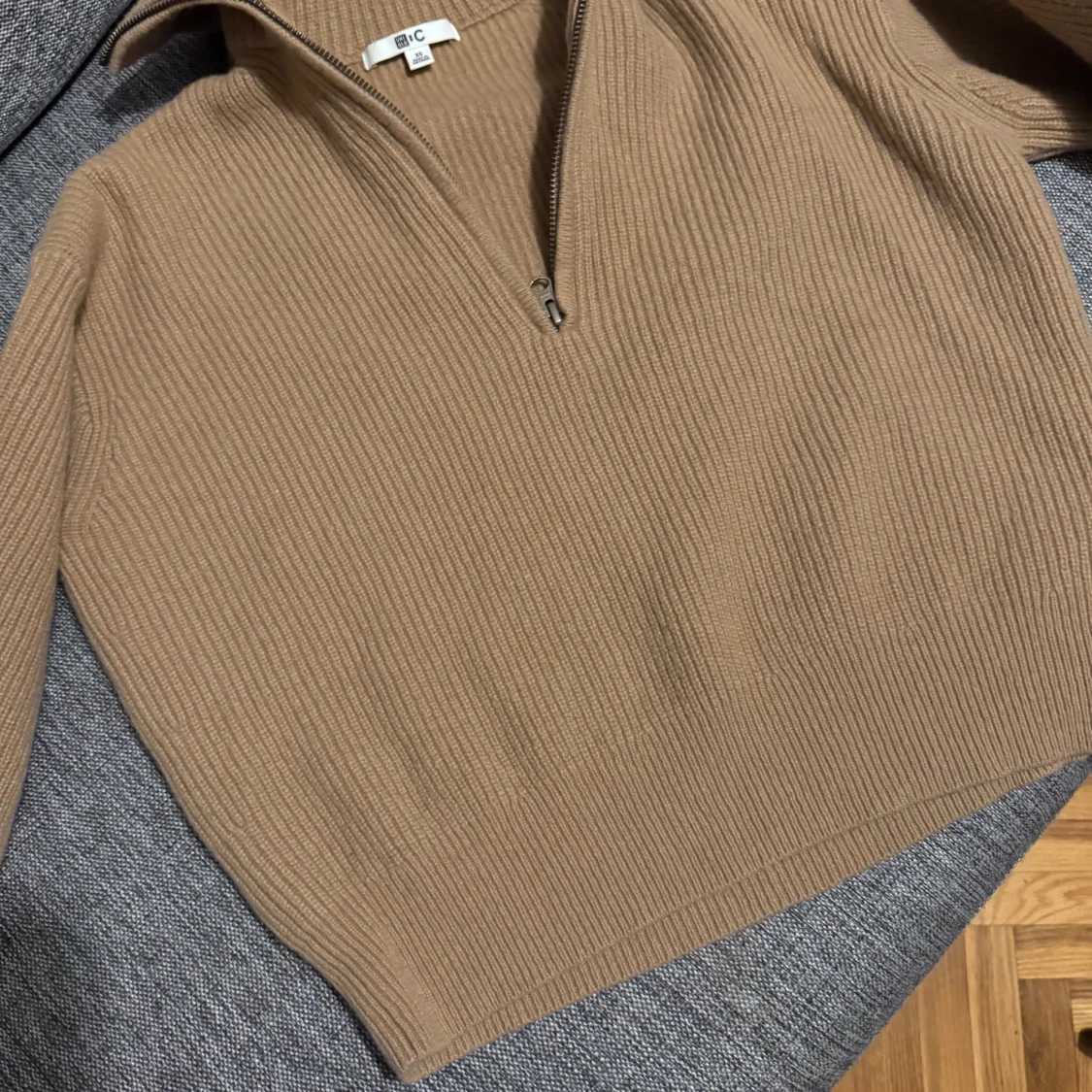 Uniqlo ullktröja - 2