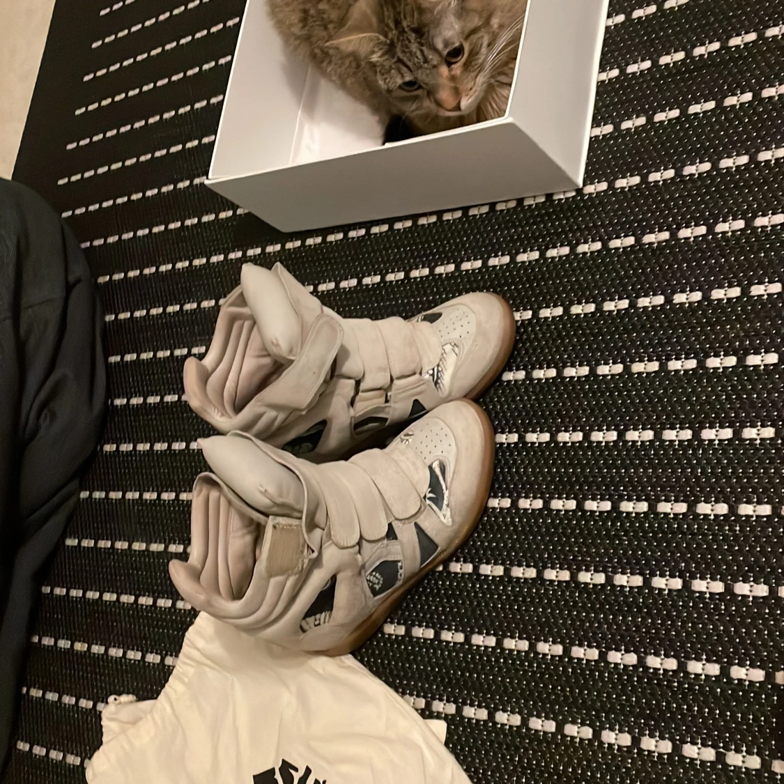 Beige sneakers från Isabel Marant - 2