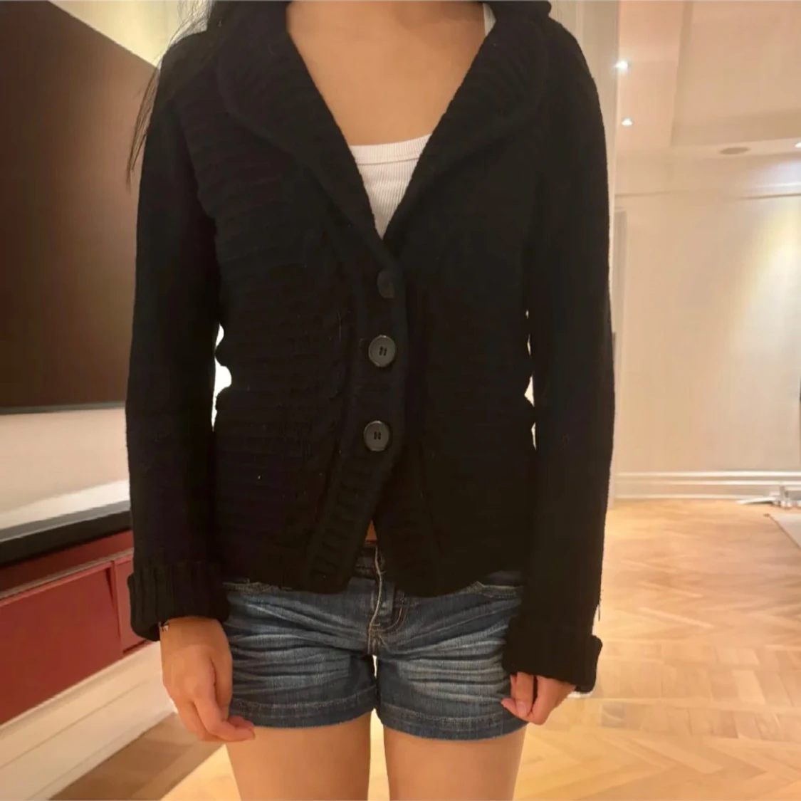 Svart stickad kofta - 1