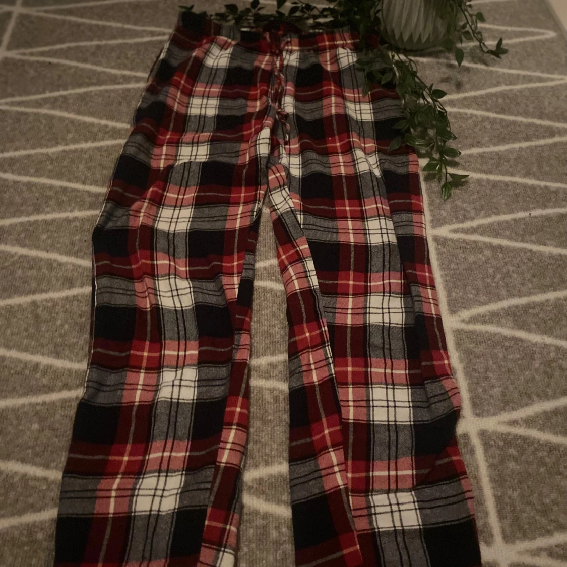 Röda, blåa, vita flamellbyxor från cubus