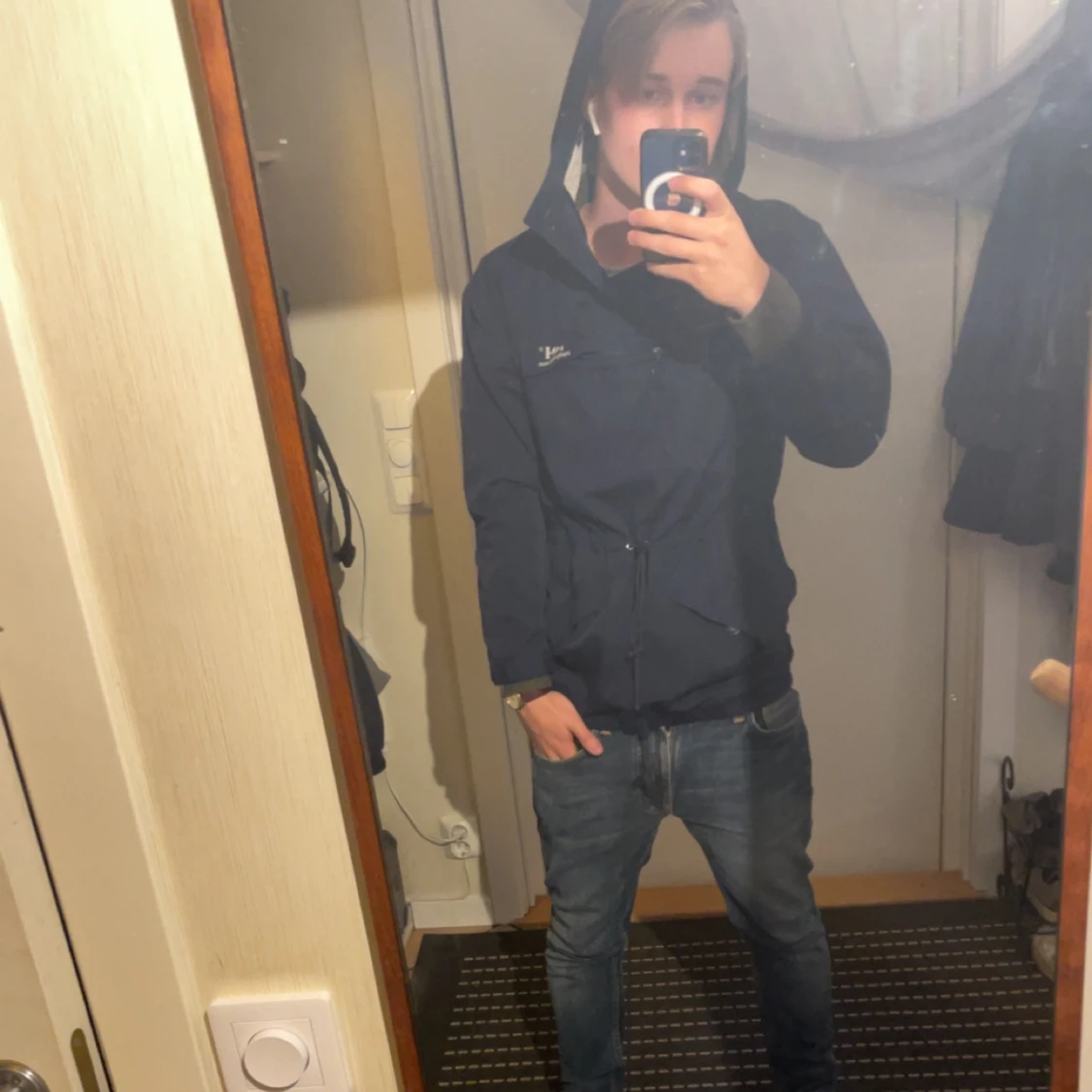 Helly Hansen jacka  - 91