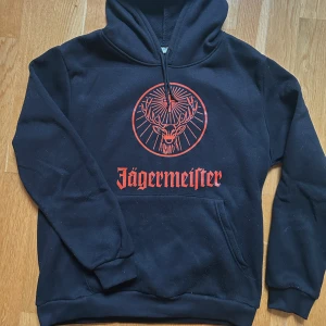 Jägermeister hoodie - Säljer en hoodie jag nästan aldrig använder längre