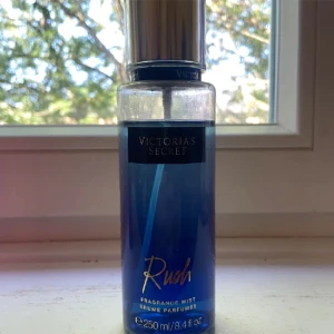 Rush victoria secret  - Bra skick