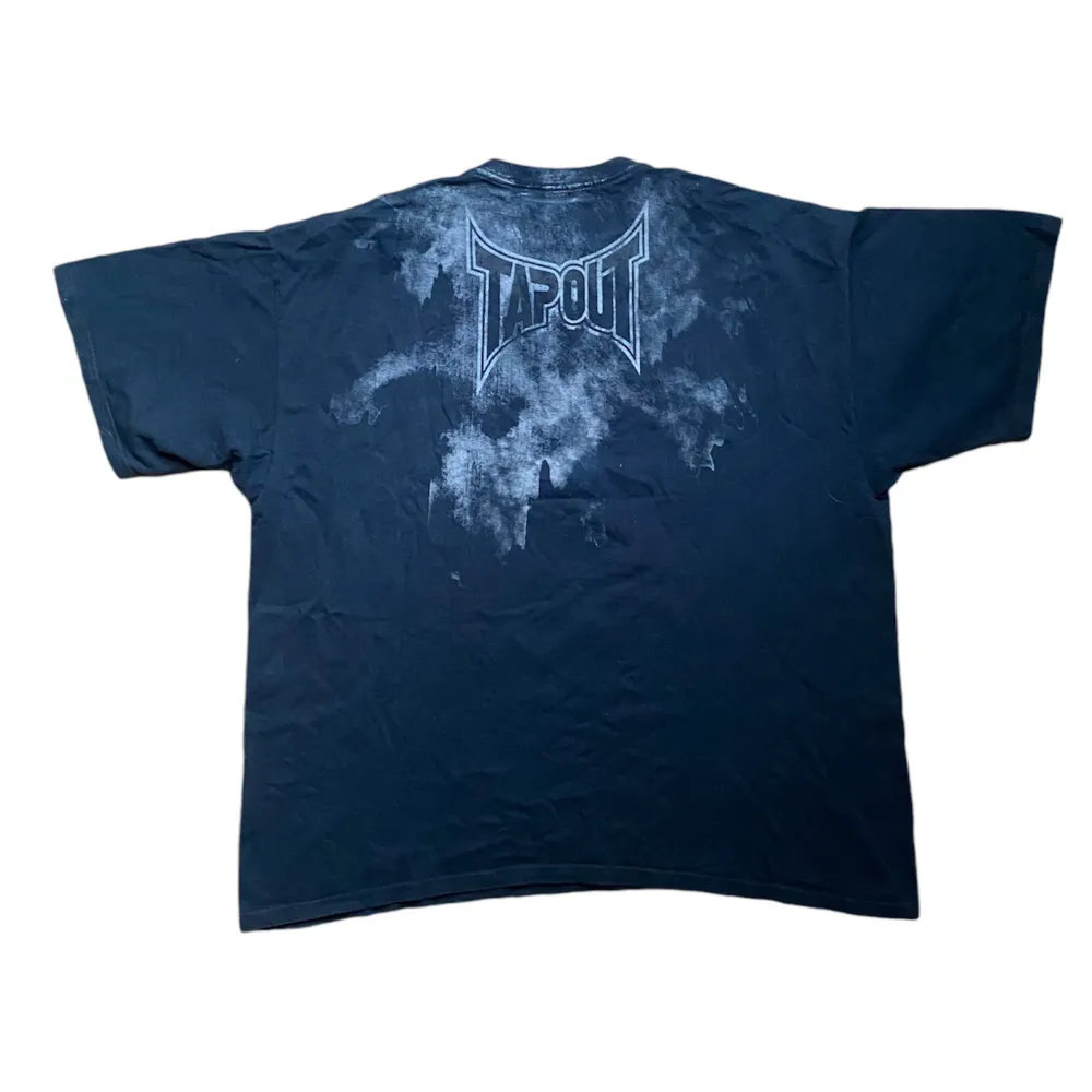 Gigantisk Tapout T-shirt i storlek 2xl 🔥🔥 Tröjan är i bra skick hör av dig om du har några funderingar 🙏🤩. T-shirts.