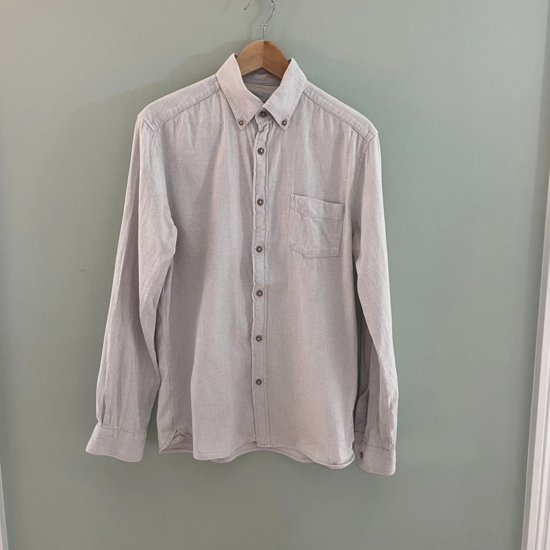Beige skjorta från Esprit